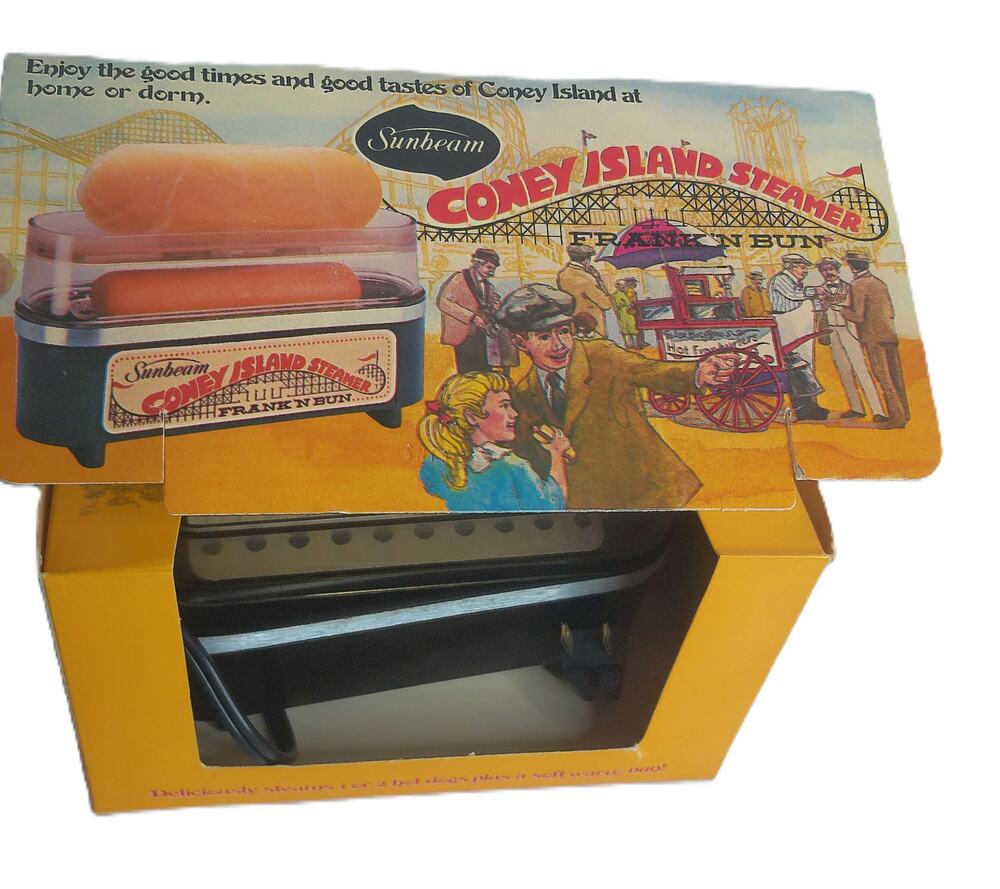 Vintage 1977 Sunbeam Coney Island Steamer Hot Dog & Bun Warmer with Original Box